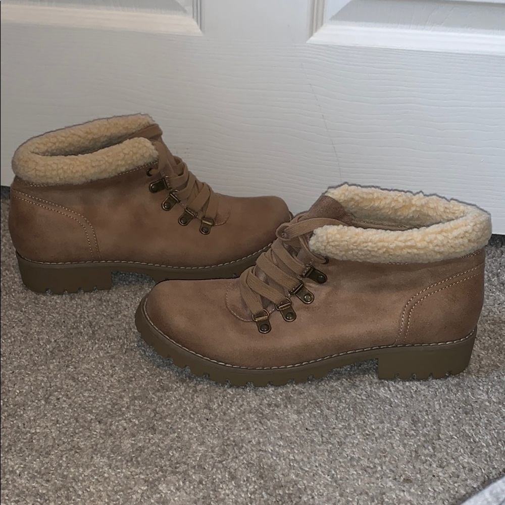 Hiking Boot